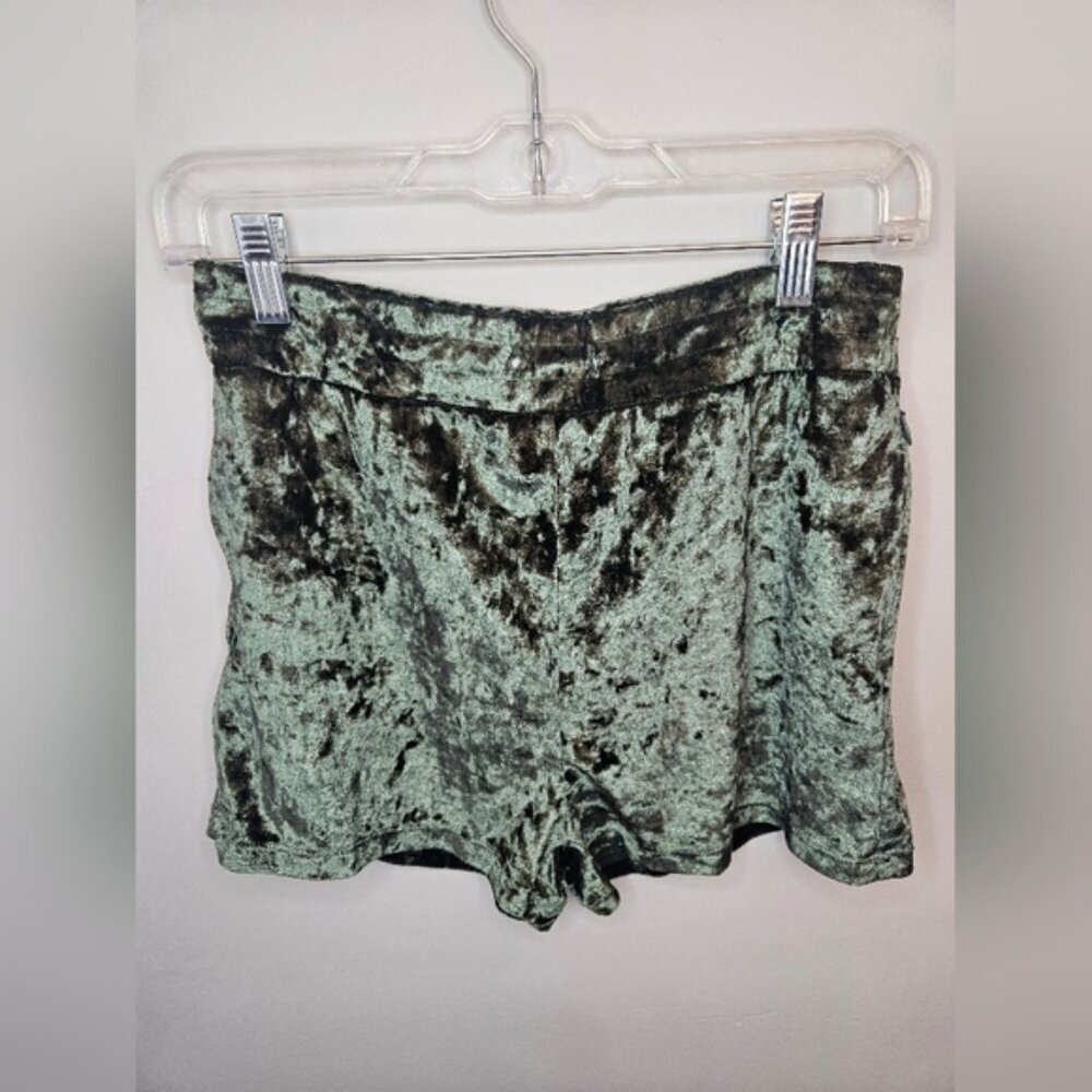 Buffbunny Collection Women's Frozen Shorts. Green. Measurements in pic